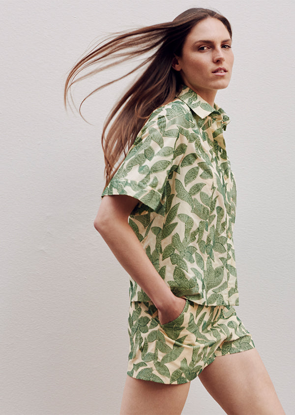 VIRGINIA TOP & UMA SHORTS IN EMBROIDERED GREEN LEAF